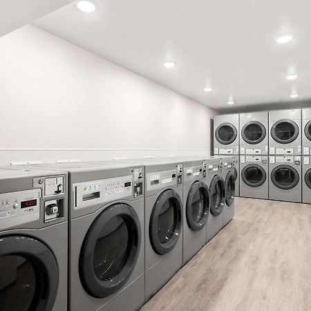 Woodspring Suites Savannah West Chatham Parkway Екстериор снимка