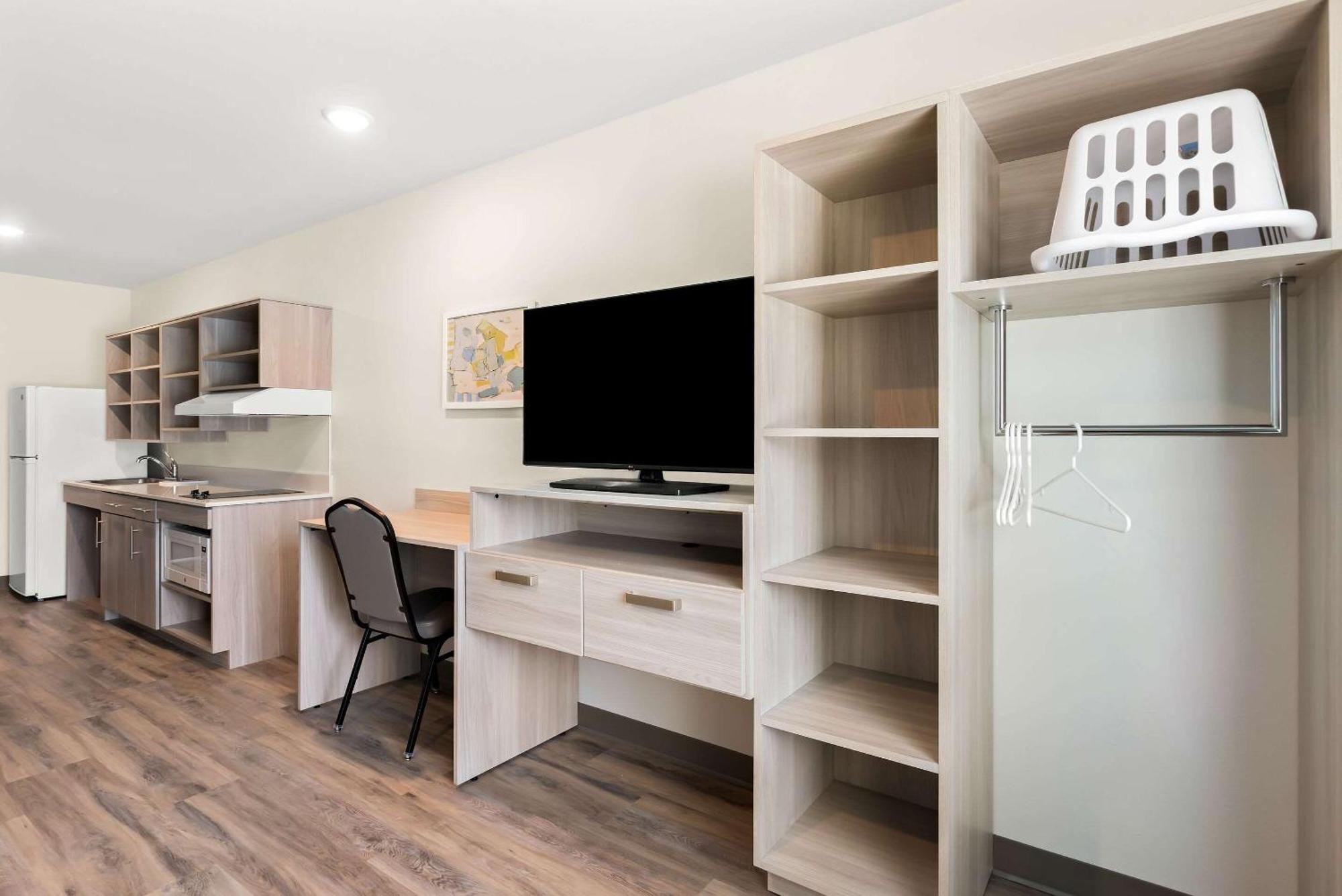 Woodspring Suites Savannah West Chatham Parkway Екстериор снимка