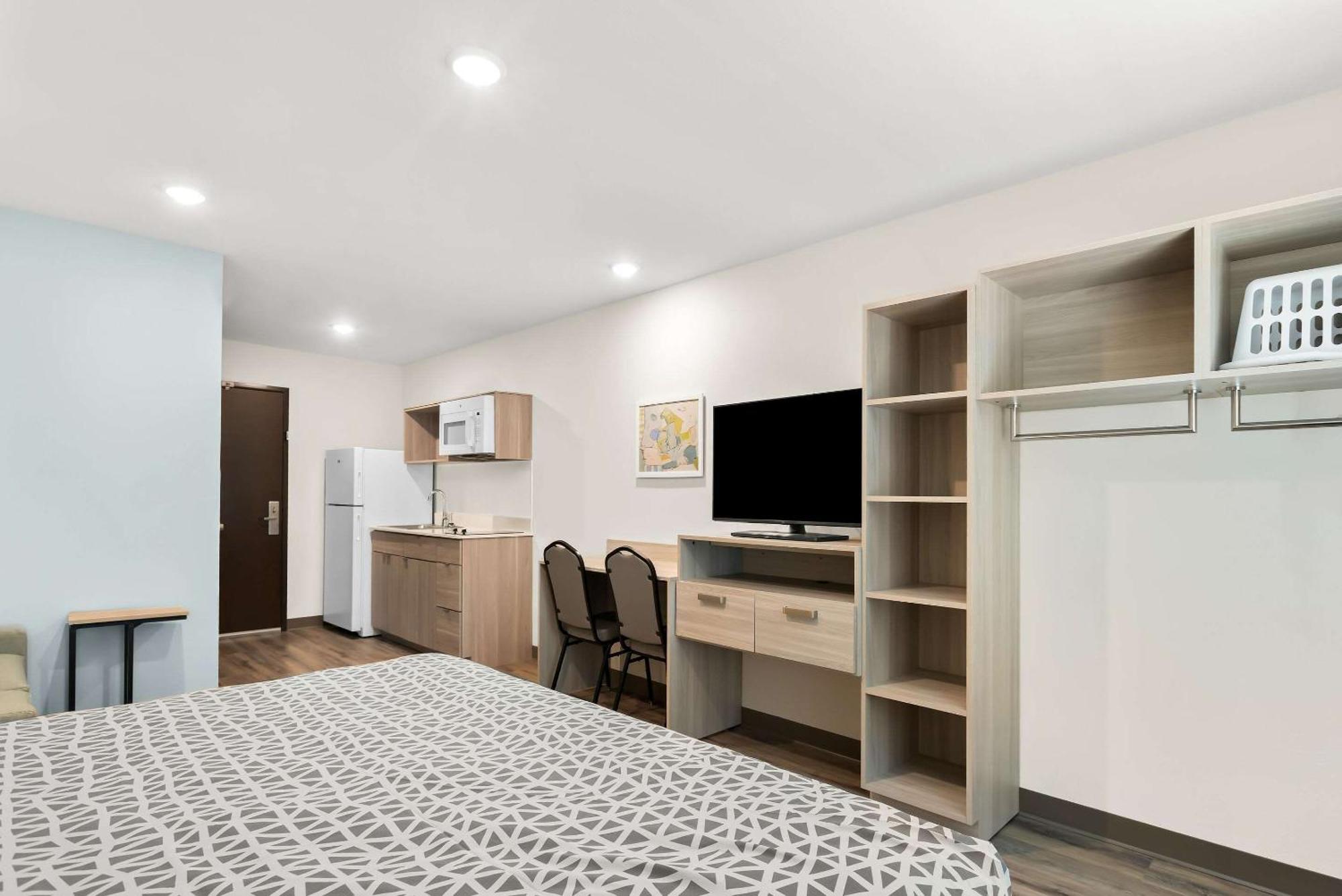 Woodspring Suites Savannah West Chatham Parkway Екстериор снимка